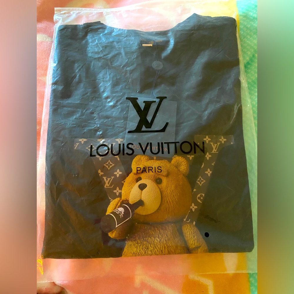 Ted LV Tee